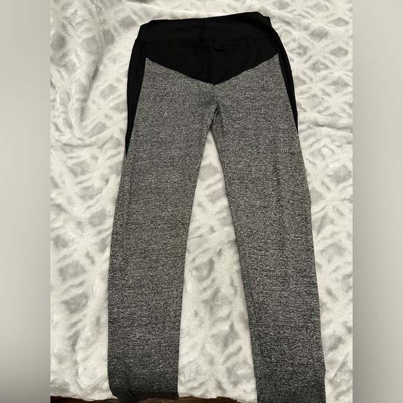 leggings - Picture 1 of 2